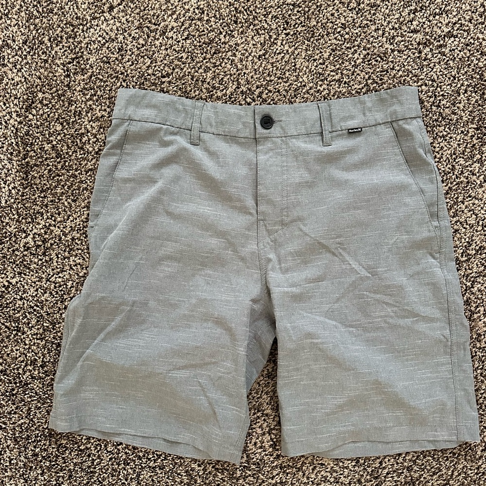 Hurley Men's Light Gray Flat Front Shorts